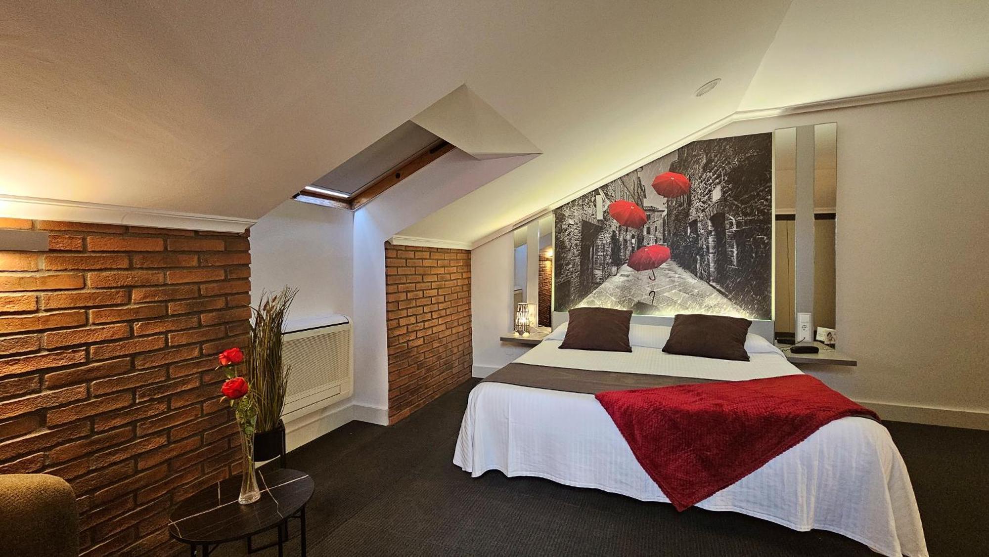 Hotel Spa El Muelle De Суансес Екстер'єр фото